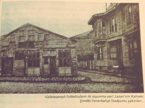 <p>Galatasaraylı futbolcuların ilk soyunma yeri - şimdiki Fenerbahçe Stadı'nın yakınları - 1910'lu yıllar</p>
