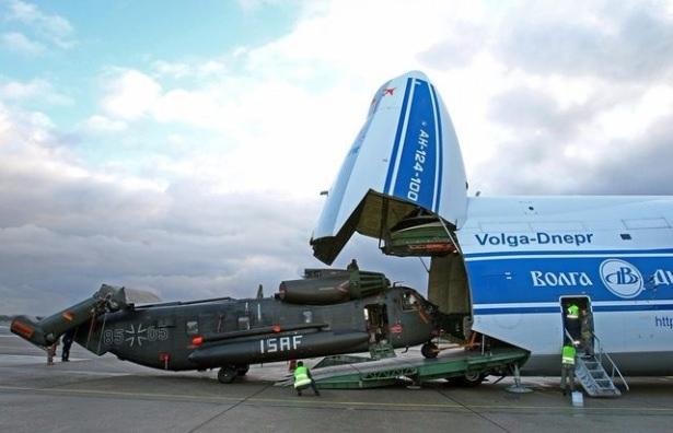 <p>Kendi ağırlığı ve yükü dahil, tam 645 ton ile uçabiliyor.</p>
<p> </p>