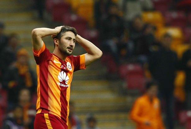 <p><strong>Sabri Sarıoğlu</strong><br />
<br />
En yüksek değeri: 6,5 milyon Güncel değeri: 2,2 milyon euro</p>