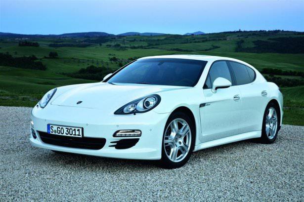 <p>Samir Nasri - Porsche Panamera</p>

<p> </p>
