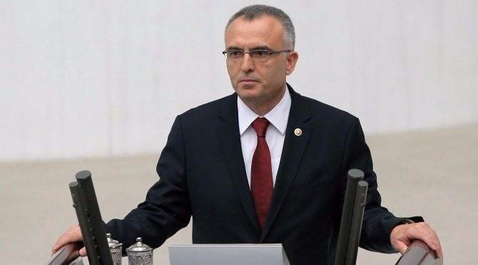 <p>MALİYE BAKANI NACİ AĞBAL<br />
<br />
İstanbul Üniversitesi, Siyasal Bilgiler Fakültesi, Kamu Yönetimi Bölümü</p>