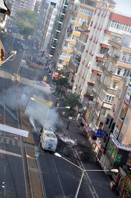 <p><em><strong>DİYARBAKIR</strong></em></p>
