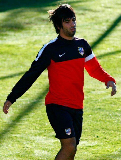 <p>Arda Turan</p>

