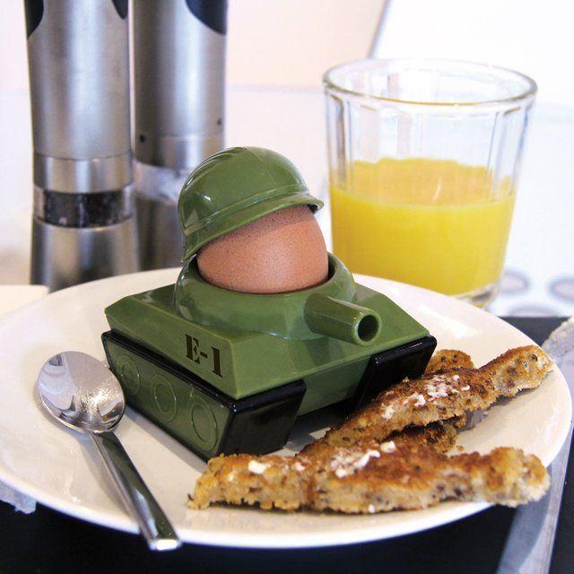 <p>Asker konseptli yumurta kalıbı</p>
