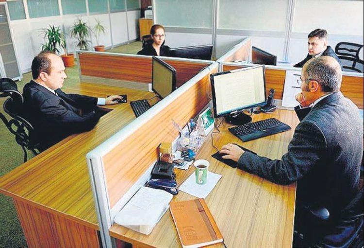 <p>Bu alanda başvuru yapacakların üniversite mezunu olmaları 2015 veya 2016 KPSS'den birine girmiş ve P3 puan türünden en az 60 almış olmaları gerekiyor.</p>
