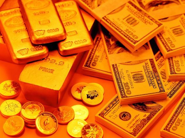 İlk sıra ise ABD'nin. Ülkede 8.133.5 ton altın bulunuyor. FED'in rezervlerinin yüzde 75'lik kısmı altın.