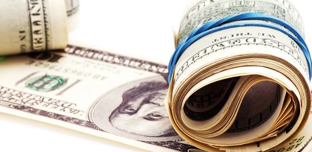<p>ve diğer bankalar ile beraber vurgun'un toplam rakamı <strong>5,338</strong> milyar dolar.. 28 Şubat'ın ülke ekonomisine toplam maliyeti<strong> 231 milyar</strong> dolar..</p>