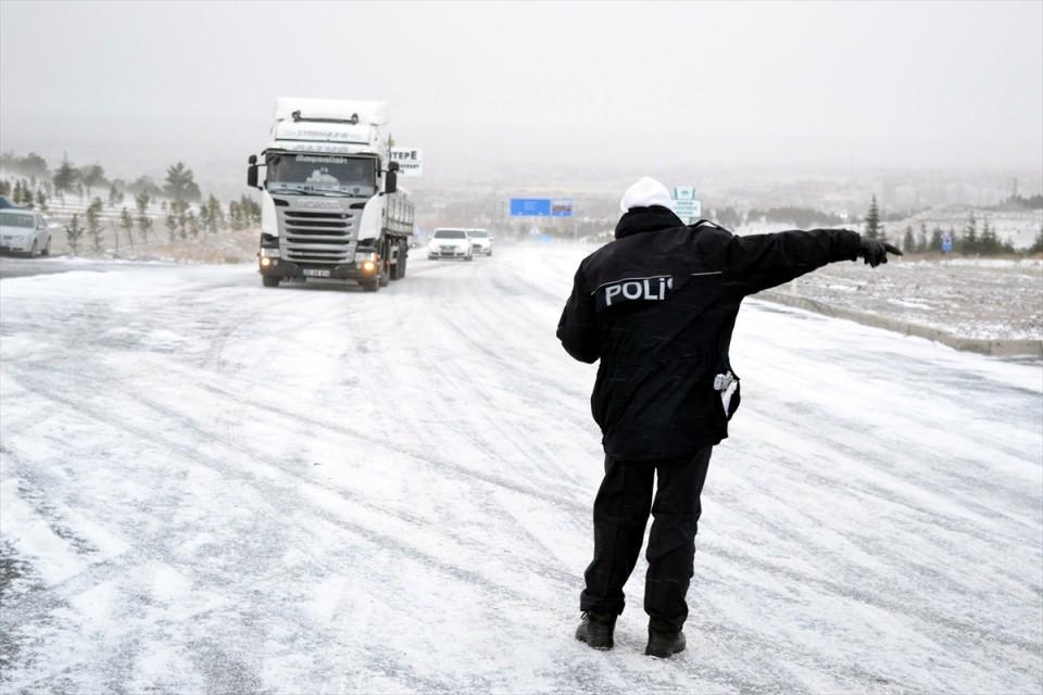 <p>AKSARAY</p>
