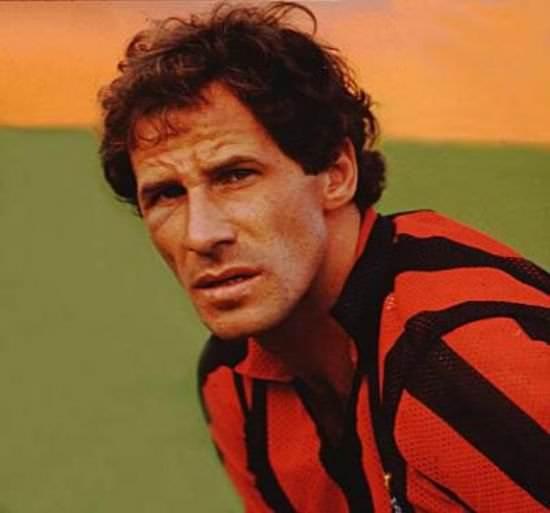 <p>Baresi - Milan</p>

<p> </p>
