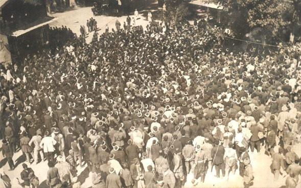 <p>Kurtuluş Savaşı Mitingi</p>

<p>&nbsp;</p>
