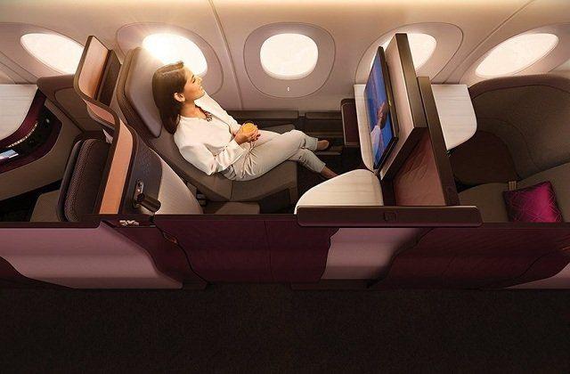 <p>Katar Havayolları lüks uçuşta boyut atladı.</p>

<p>Tamamı yeni business sınıfı kategorisinde olan uçağın sürgülü kapıları yolcuya kendine ait bir alan sağlıyor.</p>

<p> </p>

<p> </p>
