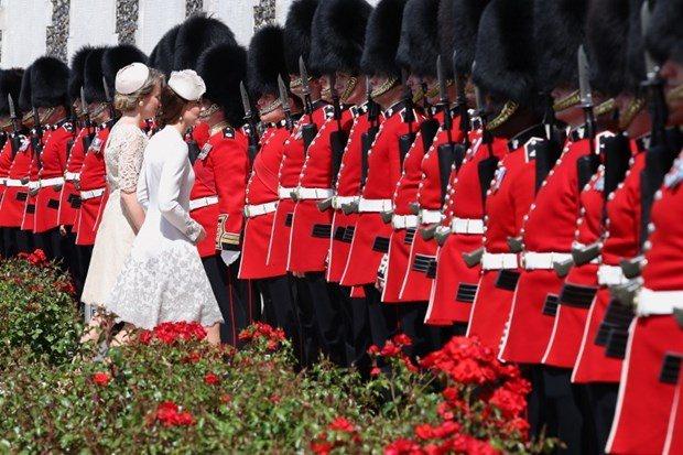 <p>Kate Middleton'ın Belçika'daki tercihi bu tavrını değiştirmediğini gözler önüne serdi.</p>
