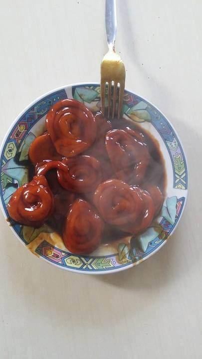 <p><strong>Gullurikya</strong></p>
<p>Dünyanın en kolay yapılan tatlılarından biri.</p>