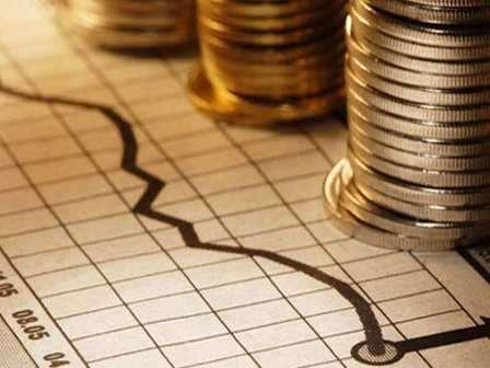 <p>İşten ayrılan çalışanların tazminat alamama oranı yüzde 66.5, işten çıkarılanların tazminat alamama oranı yüzde 35.7. Bu oranlar Türkiye'de en fazla yüzde 10'luk kesimin kıdem alabildiği tezini doğruluyor. "Kıdem son kalemiz" diyen sendikalara karşın üyesi bulunan işçilerin yüzde 76'sı kıdem tazminatı düzenlemesine destek veriyor. Çalışanların yüzde 66'sı mevcut sistemde kıdem alamadıklarını belirtiyor.</p>
