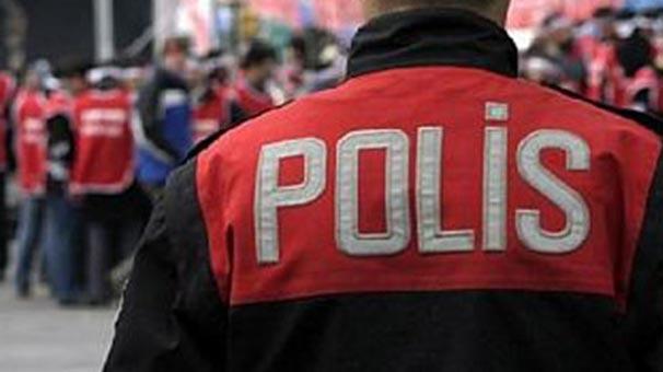 <p><strong>Polis</strong></p>

<p>Aşırı stres ve baskı maalesef ki bu mesleğin getirileri</p>
