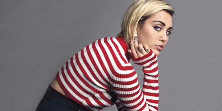 <p>Miley Cyrus</p>
