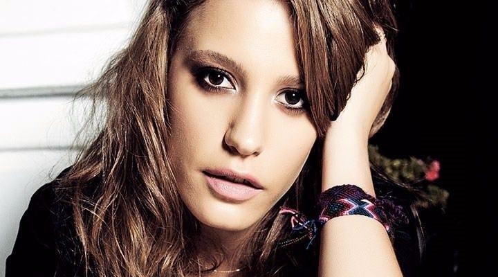 <p>Serenay Sarıkaya</p>

<p> </p>
