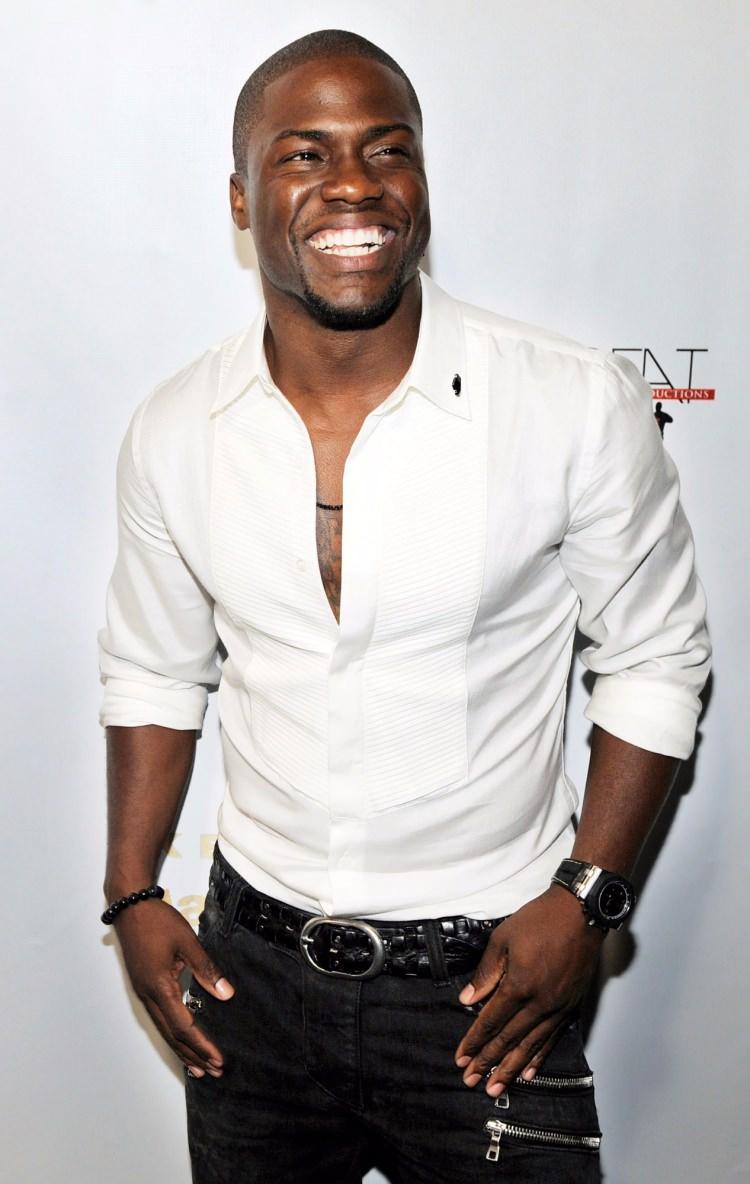 <p>Kevin Hart<br />
<br />
​1.57 cm</p>
