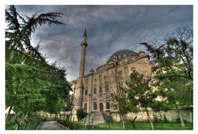 <p>Hekimoğlu Ali Paşa Camii</p>