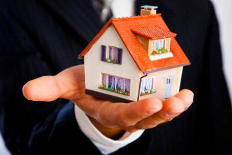 <p><strong>5 adet riskli yapı bulunan il ve ilçeler;</strong><br />Adapazarı (Sakarya)<br />Bayat(ÇORUM)<br />Darende (Malatya)<br />Dikili (İzmir)<br />Kars <br />Körfez (Kocaeli)<br />Menderes (İzmir)<br />Nevşehir<br />Pursaklar (Ankara)<br />Silivri<br />Tercan(Erzincan)<br />Tunceli<br />Yeşilyurt(MALATYA)<br />Yüreğir (Adana) </p>