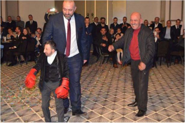 <p>Sosyal medya fenomeni 'Köksal Baba'</p>
