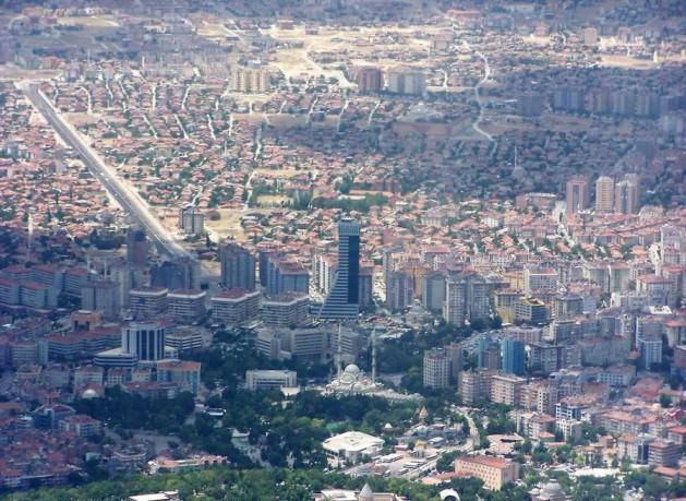 KONYA: Tarım, madencilik, gıda, entegre hayvancılık, deri giyim, kağıt ve ürünleri, kimya, metalik olmayan mineraller, ana metal, metal eşya, makine ve teçhizat, elektrikli makine, radyo, tv, haberleşme cihazları, tıbbi optik aletler, otomotiv ve yan sanayi, bisiklet, mobilya, otel, yurt, soğuk hava deposu, lisanslı depoculuk, eğitim,sağlık, tehlikeli atık geri kazanım ve bertaraf tesisleri.