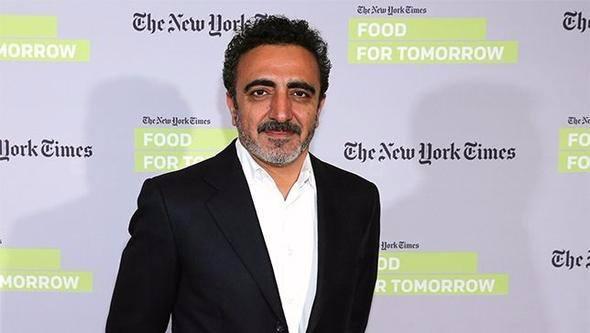 <p>CHOBANİ YOĞURTLARI KURUCUSU VE CEO'SU HAMDİ ULUKAYA</p>