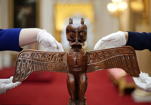 <p><strong>TOTEM DİREĞİ</strong></p>
