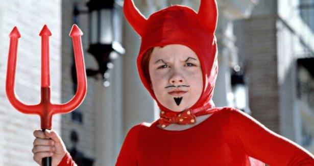 <p>90'lı yılların en sevilen filmlerinden biri olan 'Problem Çocuk' serisinin başrol oyuncusunun değişimi görenleri şaşırttı.</p>
