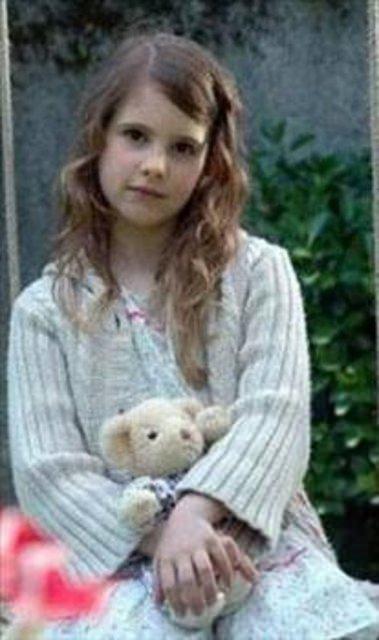 <p>SELİN BÖYLE BÜYÜDÜ Seyirci Selin Ilgar'ı Sihirli Annem dizisiyle tanıdı..</p>
