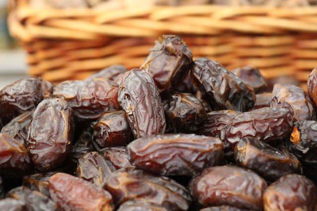 <p>A vitamini bilindiği üzere çok etkili bir anti oksidandır. Dolayısıyla halk arasında tavukkarası olarak da bilinen gece körlüğünü önler. Aynı zamanda ağız ve akciğer hastalıklarında oldukça etkilidir.</p>
<p> </p>