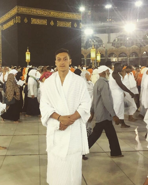 <p><strong>Mesut Özil</strong></p>
