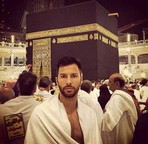 <p><strong>Yasin Öztekin</strong></p>
