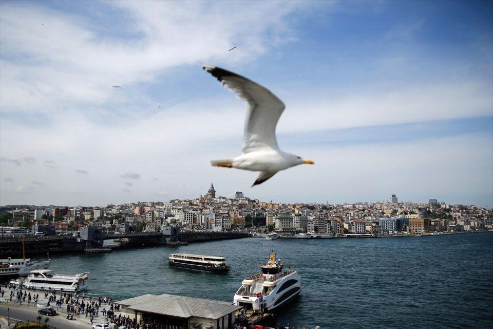 <p>Asya'dan gelecek basketbolseverler de Marmaray üzerinden Topkapı'ya gelip buradan Sinan Erdem Spor Salonu'na geçebilecek.</p>
<p> </p>