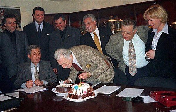 <p>Süleyman Seba (5 Nisan 1999'daki doğum günü kutlamasından bir kare)</p>