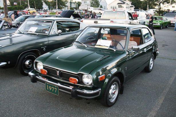 <p>Honda Civic</p>

<p> </p>
