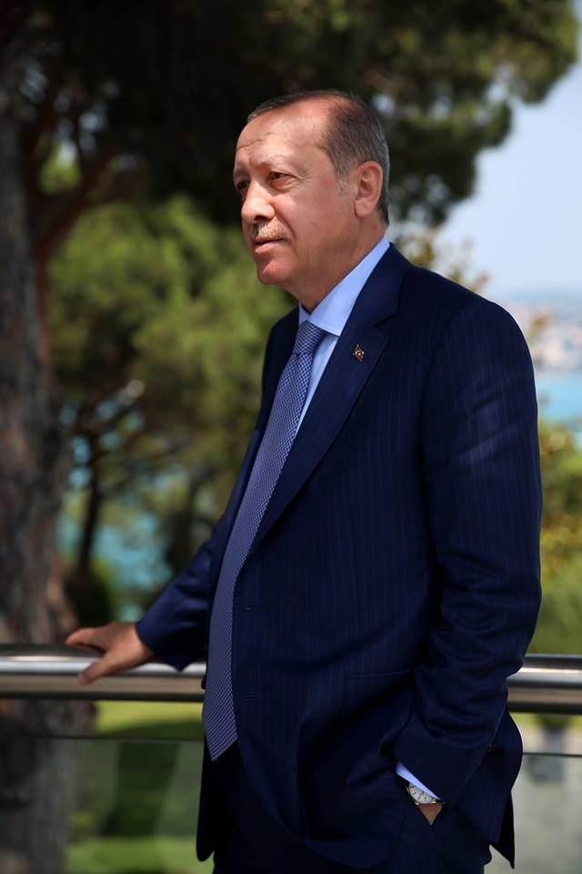 <p>Cumhurbaşkanı Erdoğan, dünkü İstanbul programının ardından bugün tekrar Ankara'ya geldi.</p>
