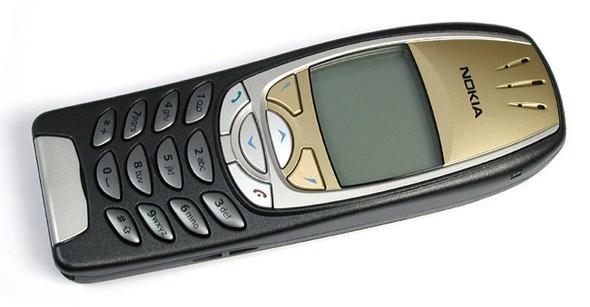 <p>Nokia 6310</p>

<p>Çıkış tarihi: 2001</p>
