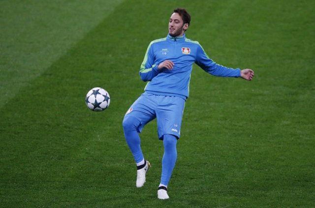 <p>HAKAN ÇALHANOĞLU (BAYBURT)</p>
