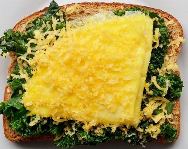 <p>8. Kale + omlet + cheddar peyniri</p>

<p> </p>
