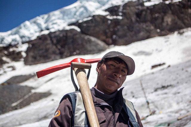 <p>Science dergisinde yayımlanan araştırmaya göre Peru’da yaklaşık 12.000 yıl öncesine ait 4500 metre yükseklikte kurulu yerleşim bölgeleri keşfedildi.</p>

<p> </p>
