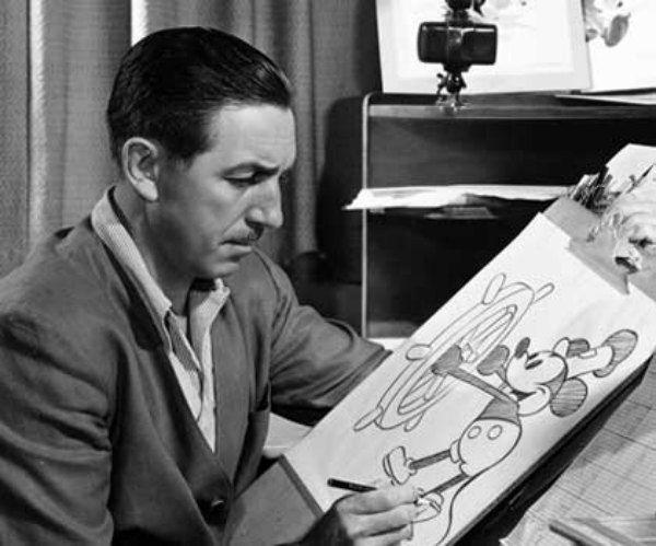 <p><strong>Walt Disney</strong></p>
