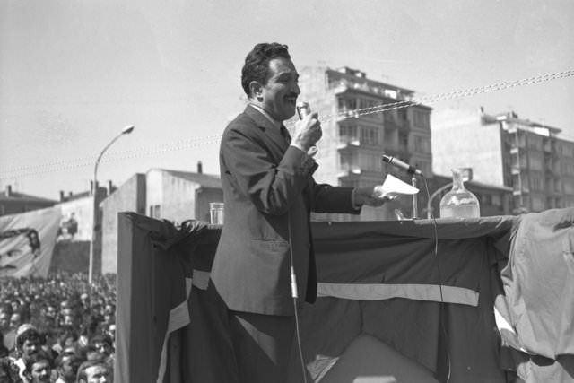 <p>BÜLENT ECEVİT</p>
<p>16 Eylül 1973 Ankara</p>