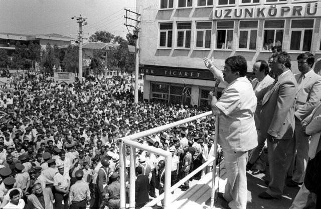 <p><strong>TURGUT ÖZAL</strong></p>

<p>14 Temmuz 1985 Edirne</p>
