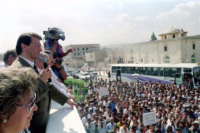 <p><strong>MESUT YILMAZ</strong></p>

<p>27 Temmuz 1991 Gaziantep</p>

