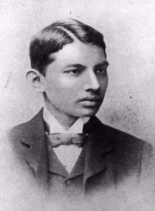 <p>Mahatma Gandhi</p>
