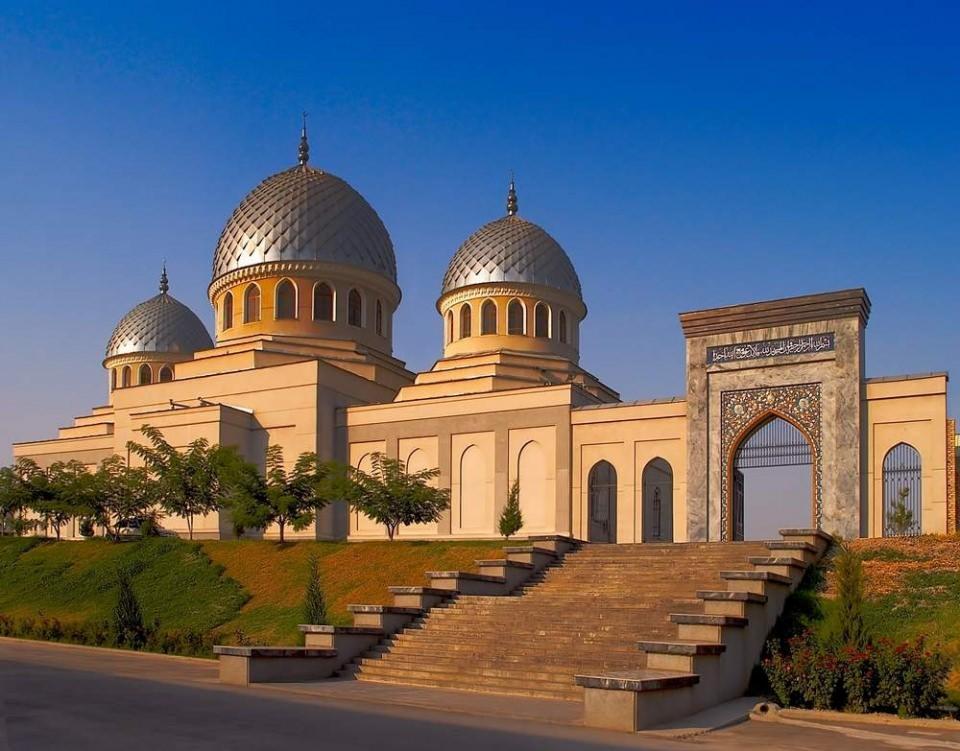 <p>Merkez Camii - Taşkent</p>
