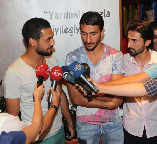 FB'li futbolculardan alkışlanacak hareket!