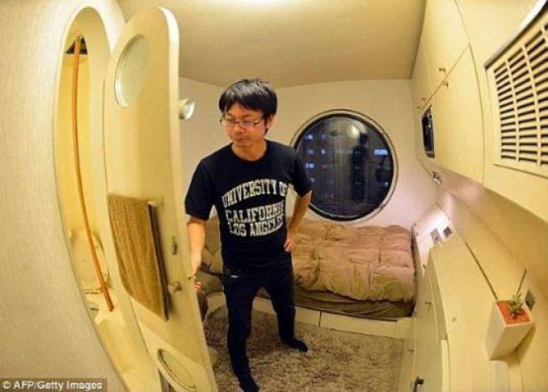 <p>K&uuml;&ccedil;&uuml;k alanda yaşama sanatı Japonya&rsquo;da doğdu.</p>
