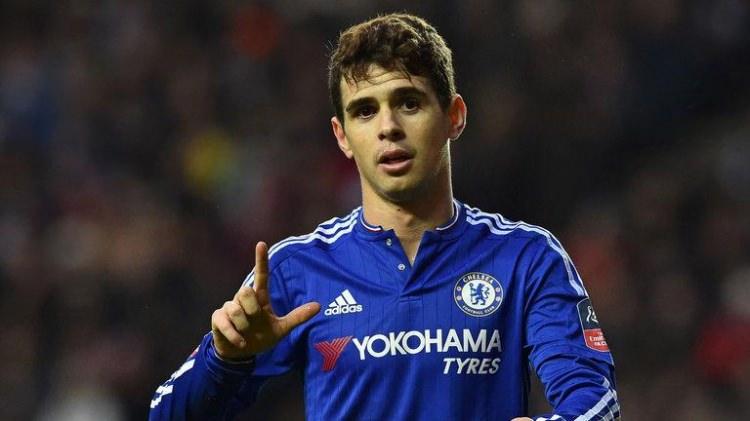 <p>Oscar - Shangai SIPG</p>